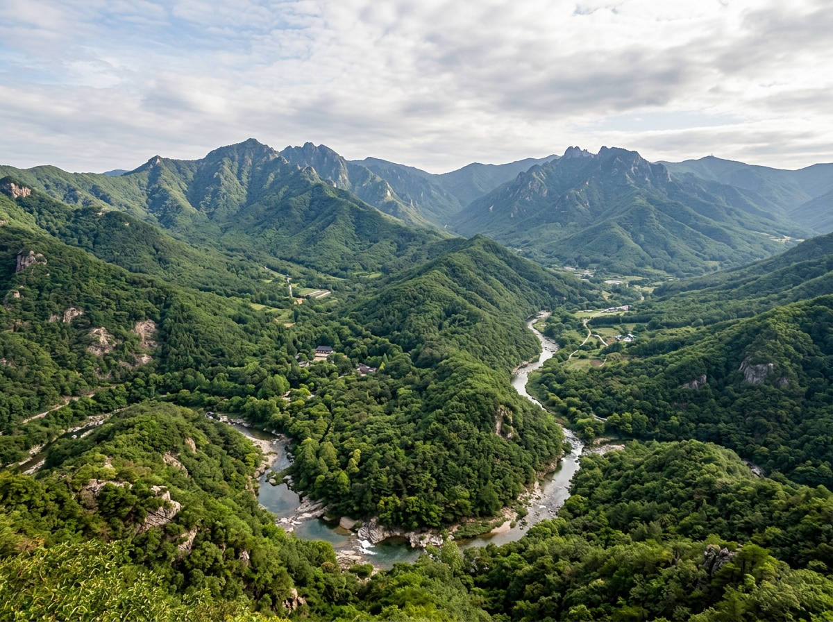 지리산 산줄기와 계곡